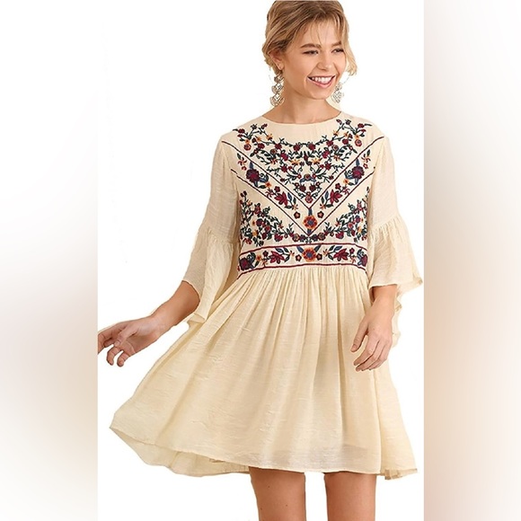 SOLD Umgee | Boho Bliss Embroidered Floral Bell Sleeve Dress Small - Picture 2 of 8